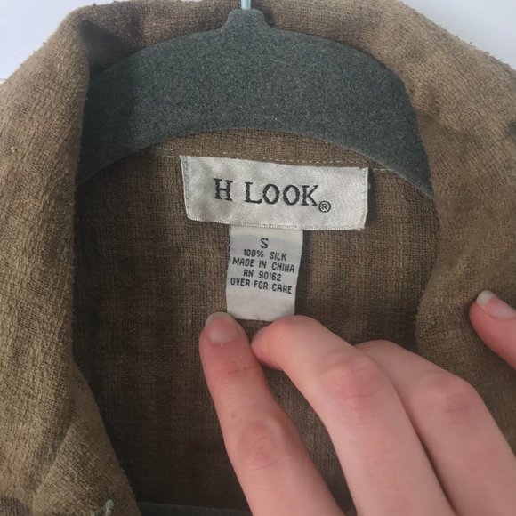 Artisan Dyed Cropped Button Up Blouse - H Look - Picture 5 of 6